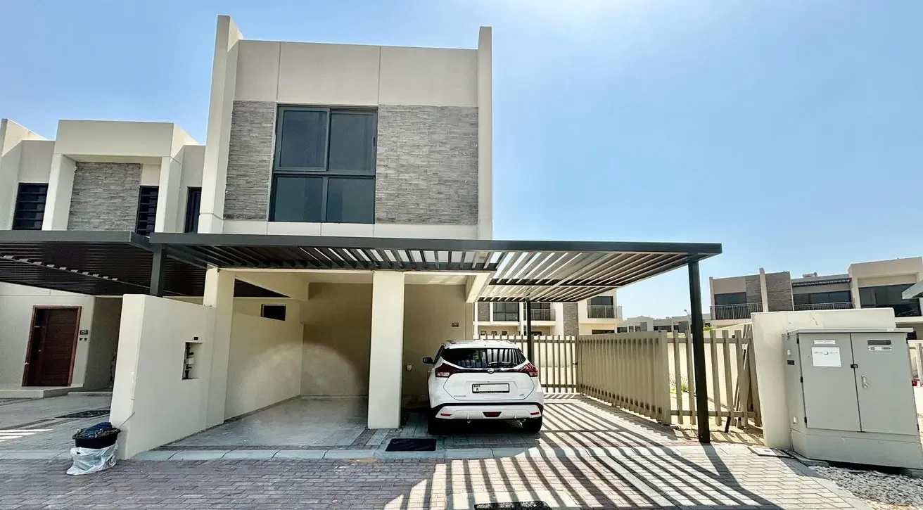 TOWNHOUSE FOR SALE IN ZINNIA, THE ROOTS DAMAC HILLS 2